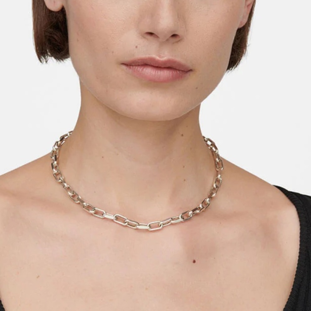 LINK NECKLACE